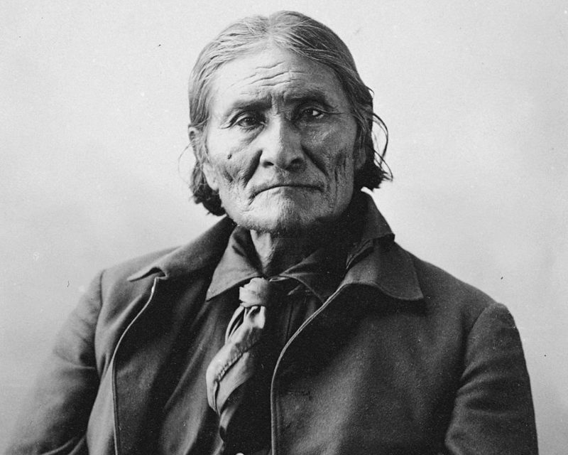 Geronimo aurait réussi à s'échapper de sa réserve trois fois après avoir été capturé